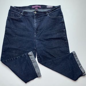 📌3/$15📌Gloria Vanderbilt Women’s Capri Jean